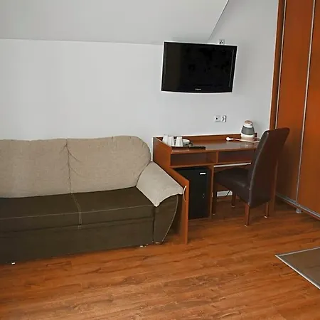 Dom Bursztynowy Bed & Breakfast