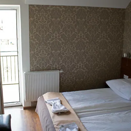 Dom Bursztynowy 3* Jantar