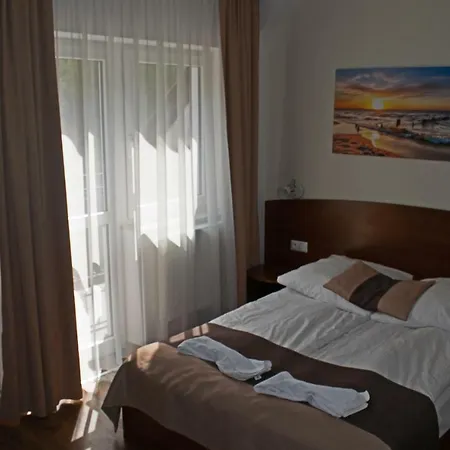 Dom Bursztynowy Bed & Breakfast Jantar