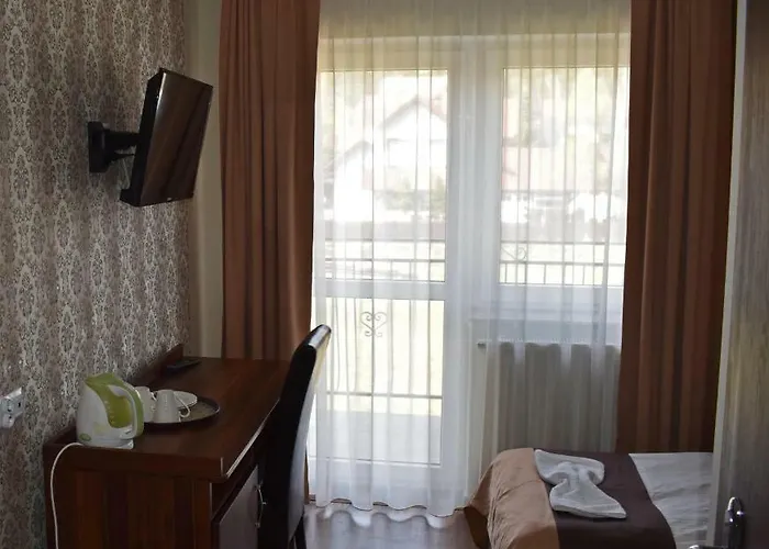 Dom Bursztynowy Отель типа 